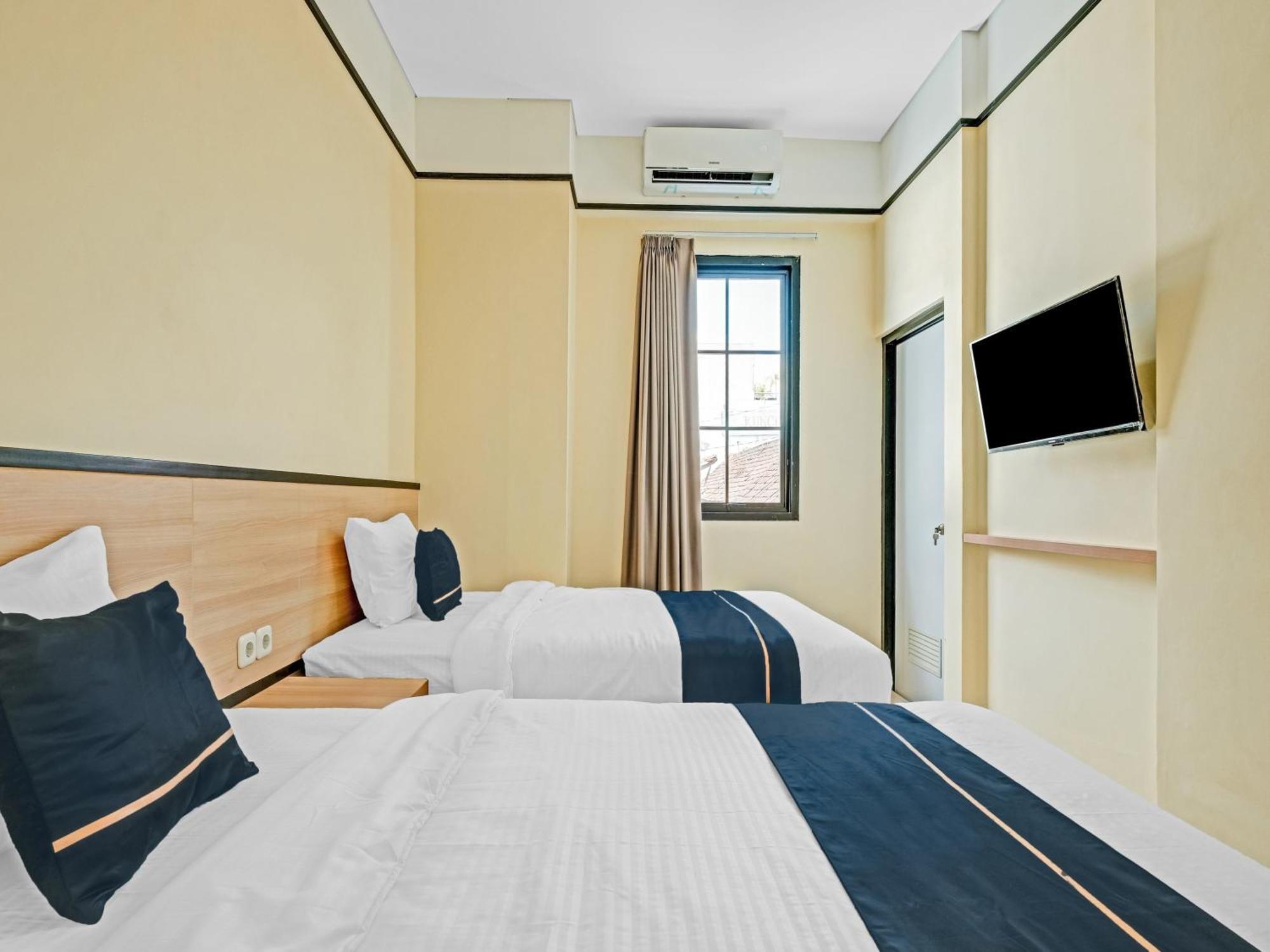 Homi Stay Surakarta  Bagian luar foto